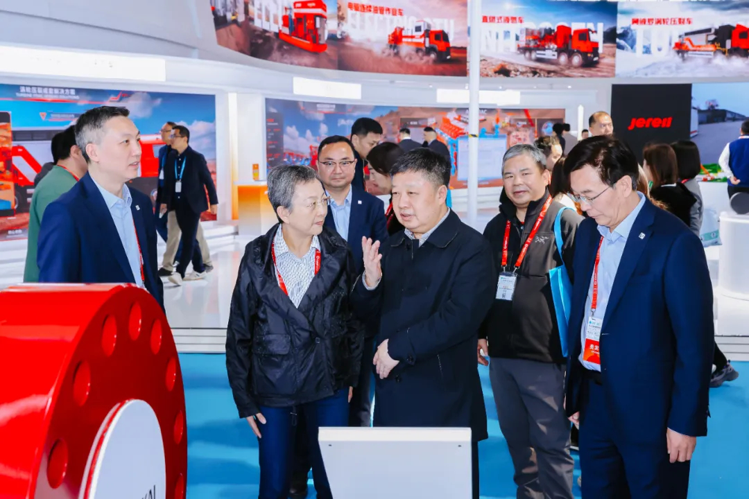 AI赋能、绿色未来｜神开盛装亮相北京cippe石油展(图10)